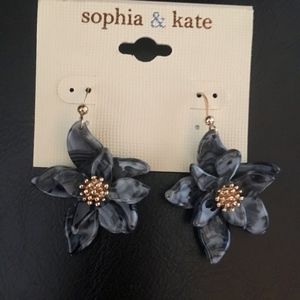 Gray Black Marbleized 3 D Flower Earrings w gold